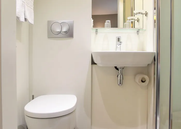 Reseda Otel Bagnolet
